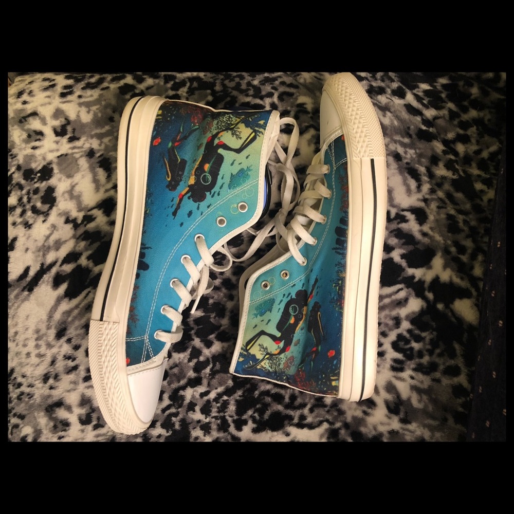 Never worn pair of shoes with scuba scene